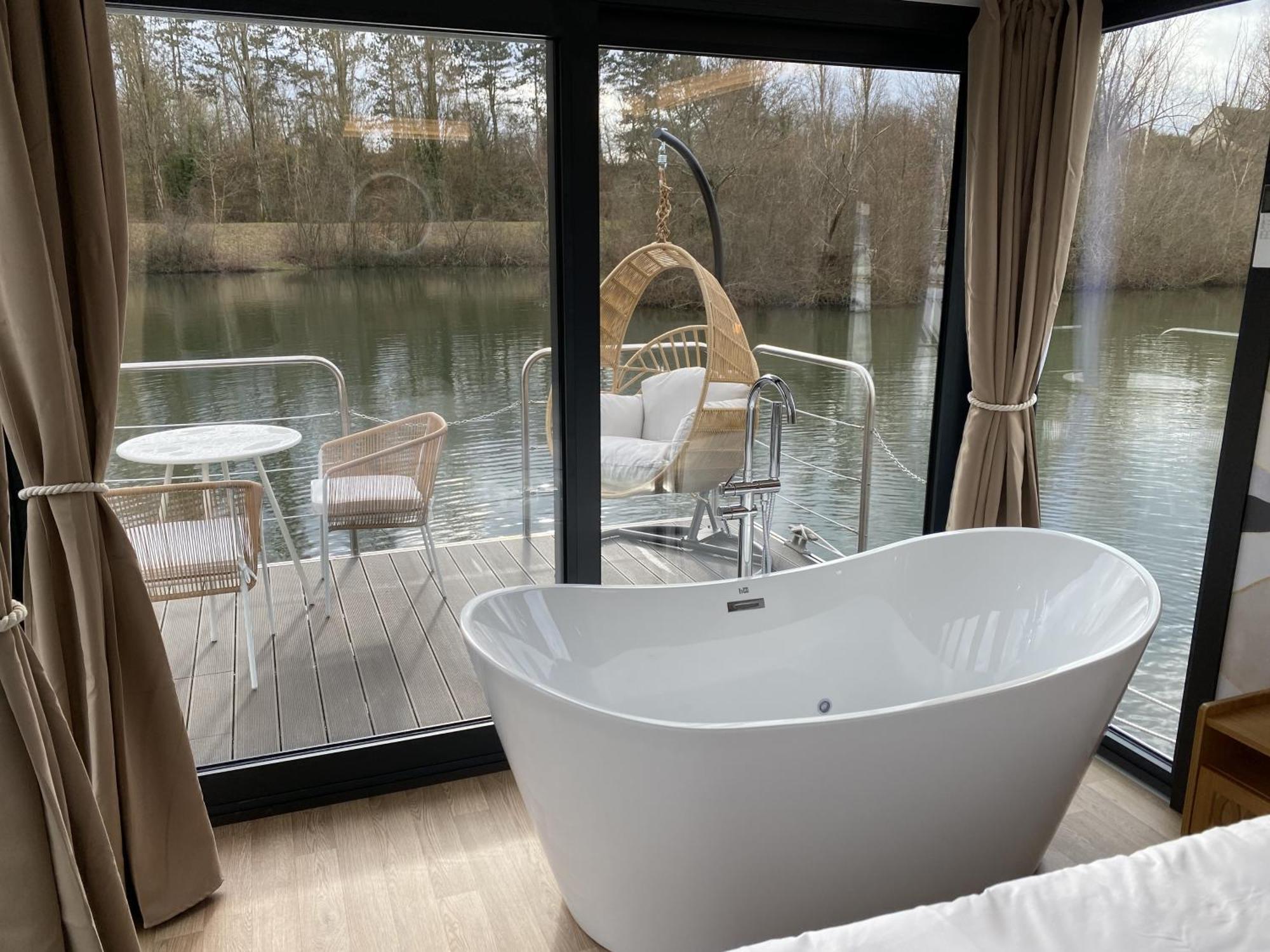 L'Escale Royale Saint-Martin-La-Garenne Port Ilon - Seine - Giverny Exterior photo